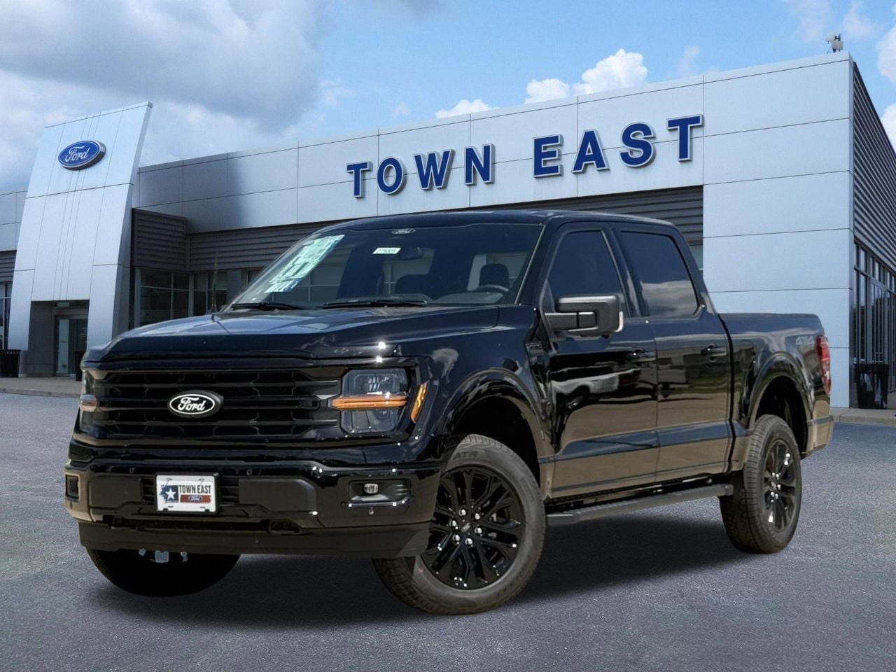 New 2026 Ford F-150 XLT