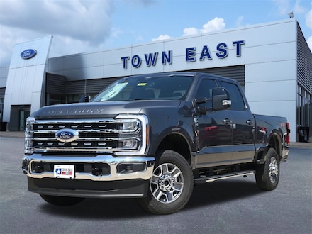 2026 Ford F-250 Lariat Truck Crew Cab