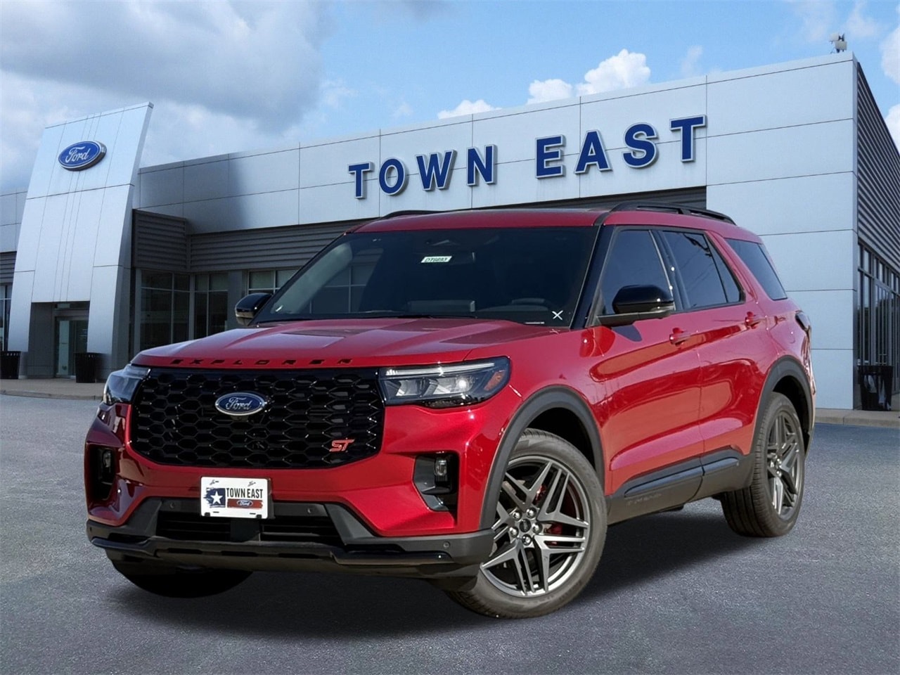 2025 Ford Explorer ST's photo