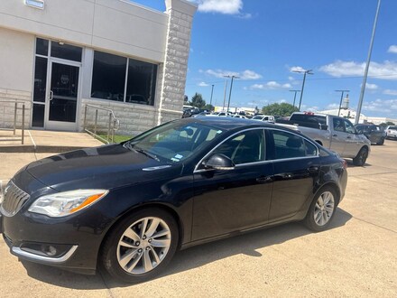 2016 Buick Regal Premium II Sedan