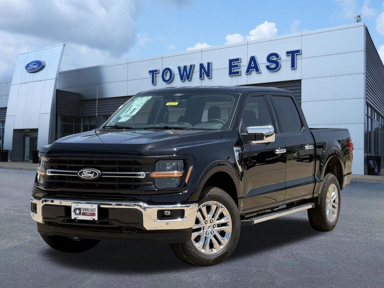 New 2026 Ford F-150 XLT