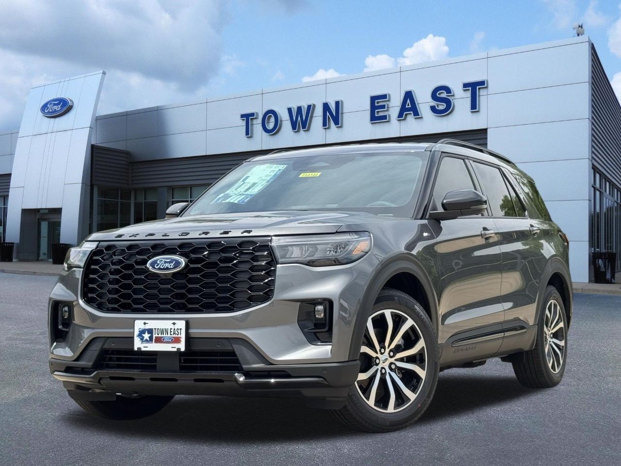 New 2026 Ford Explorer ST-Line