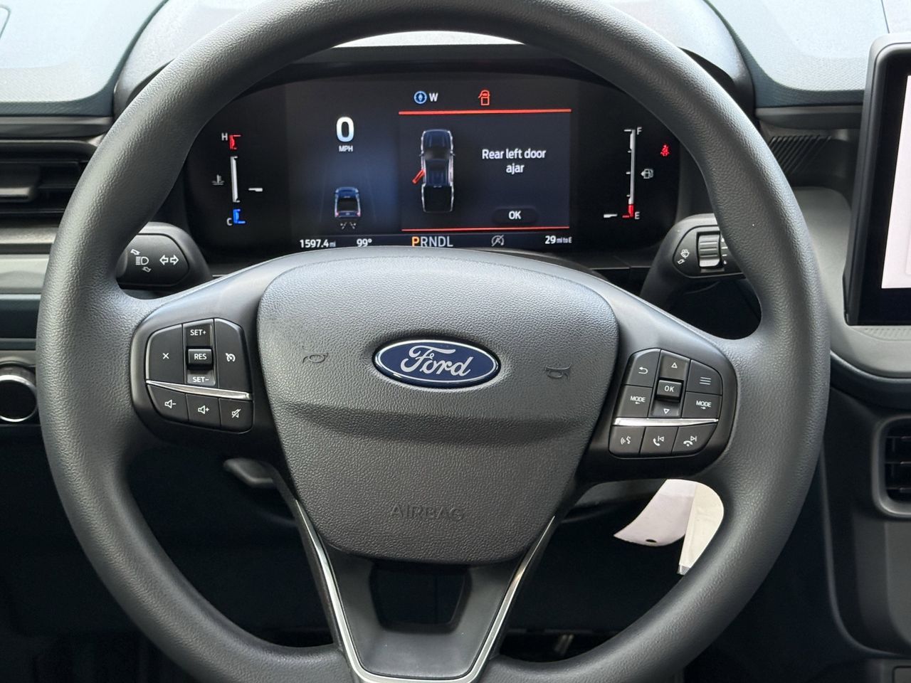2025 Ford Maverick XL - Photo 11