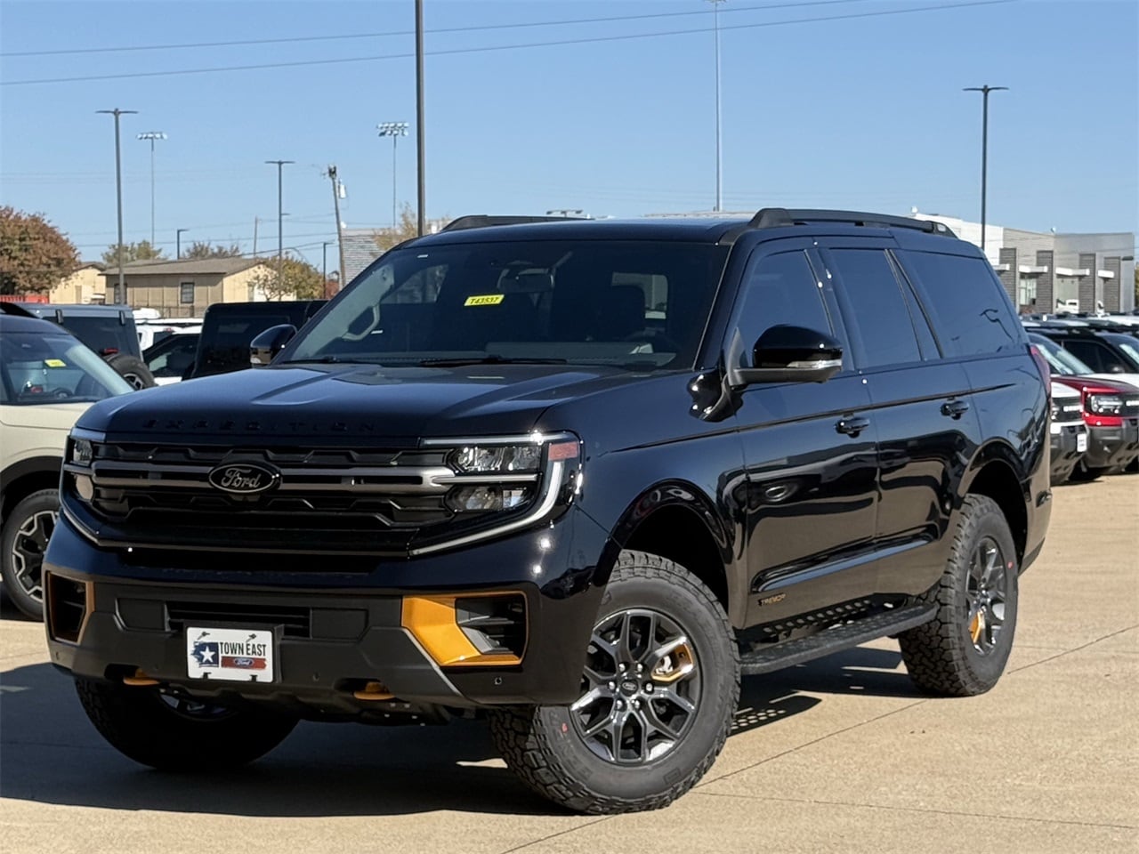 2025 Ford Expedition Tremor's photo