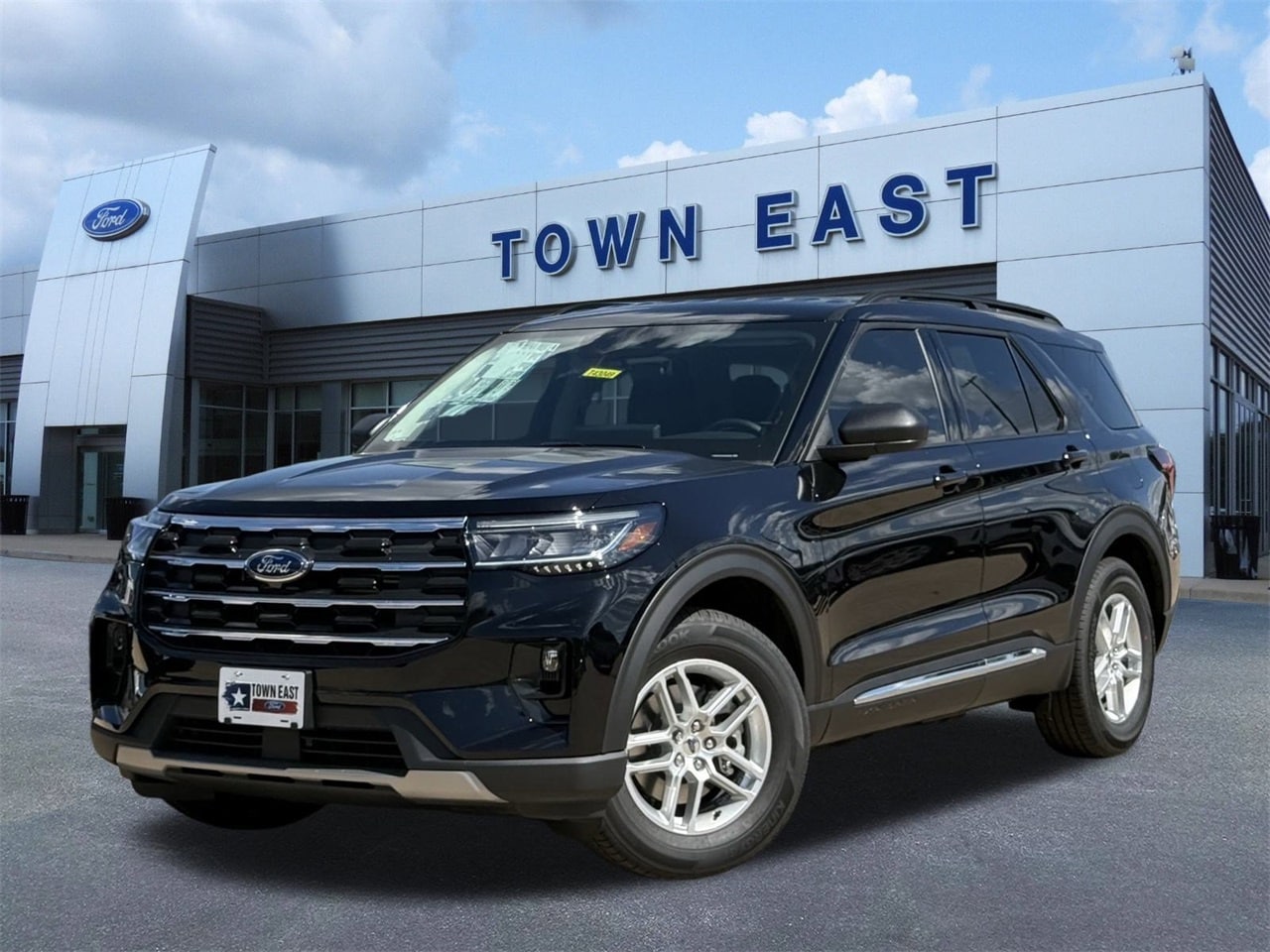 2025 Ford Explorer Active's photo