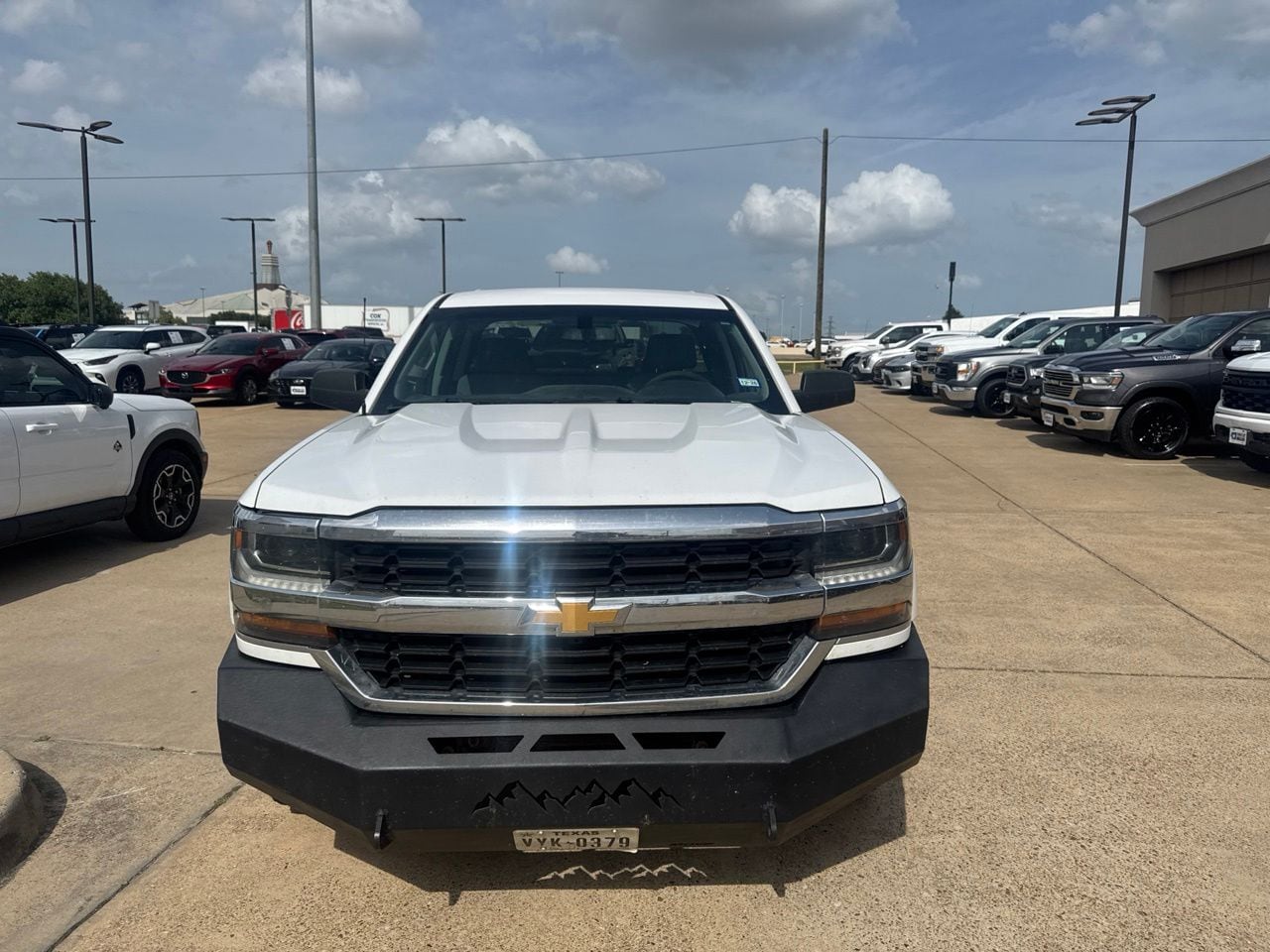Used 2018 Chevrolet Silverado 1500 Work Truck 1WT with VIN 1GCVKNEC0JZ202317 for sale in Mesquite, TX