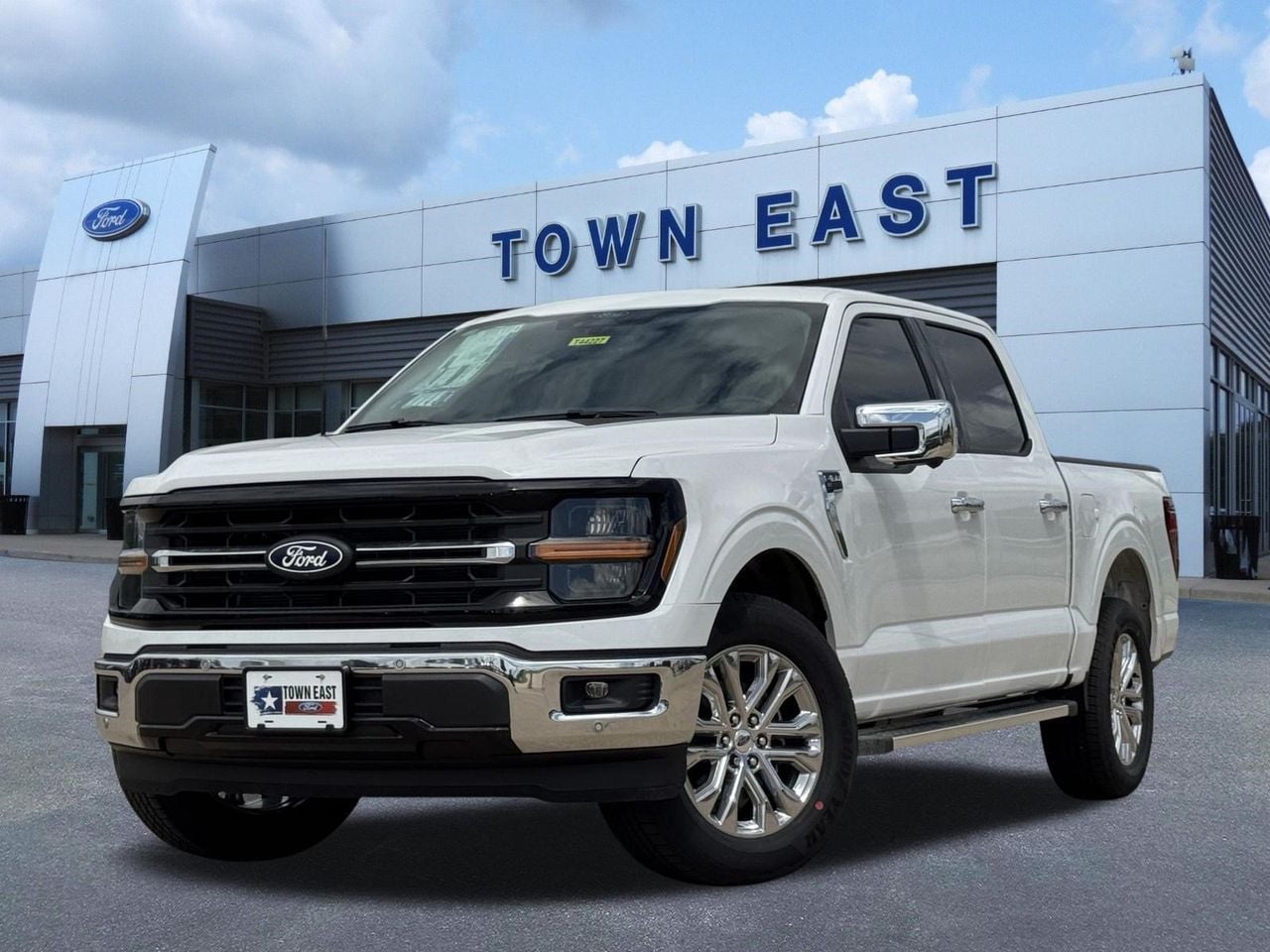 New 2026 Ford F-150 XLT