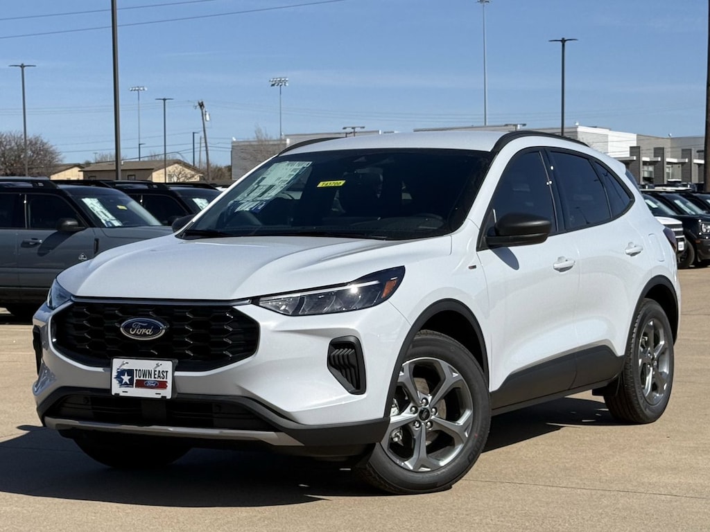 New 2026 Ford Escape ST-Line SUV