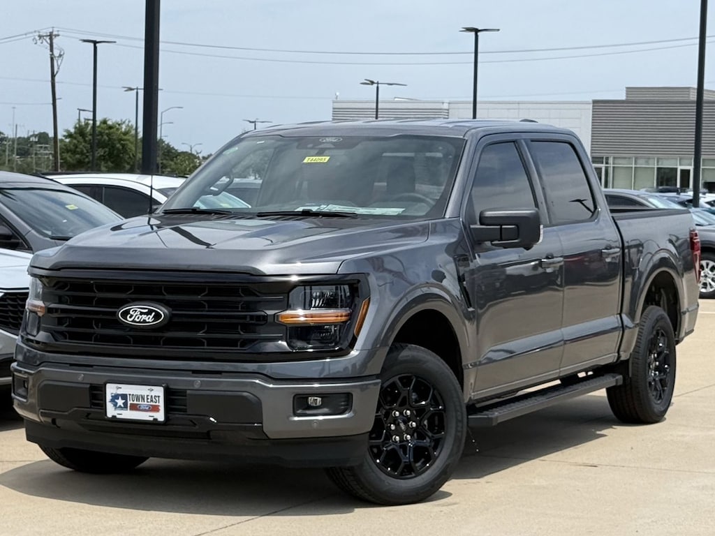 New 2026 Ford F-150 XLT Truck SuperCrew Cab
