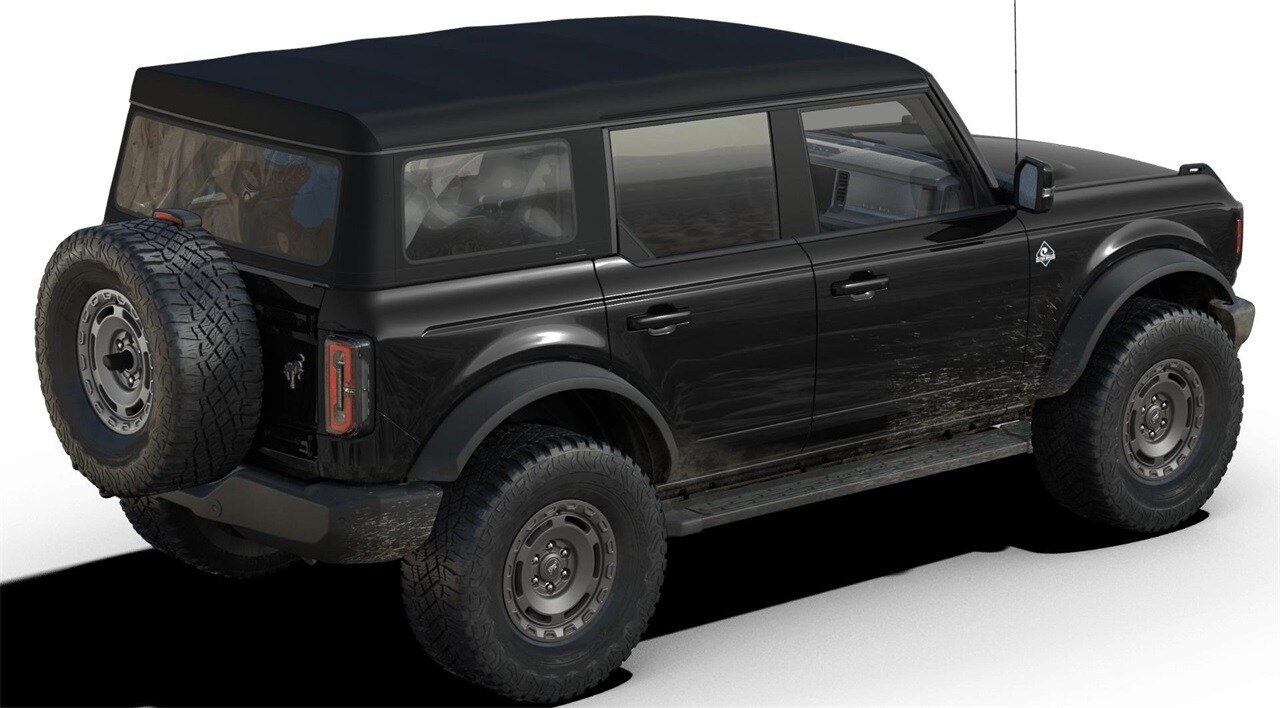 2025 Ford Bronco Outer Banks photo 3