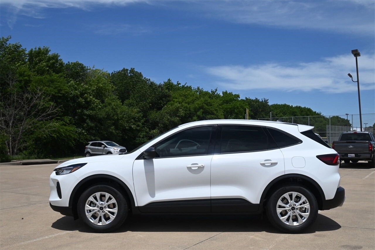 2025 Ford Escape Active photo 3