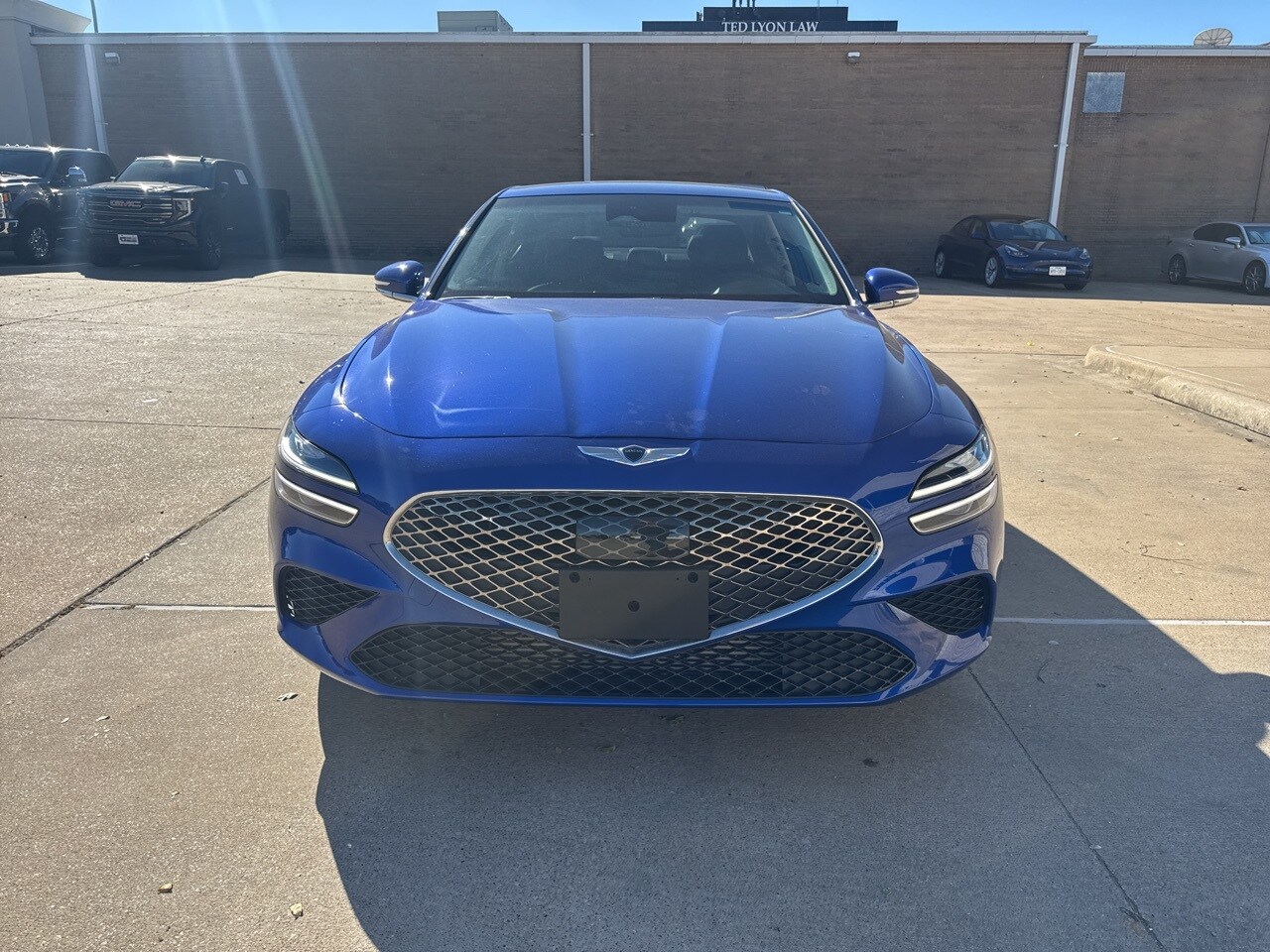 2023 Genesis G70 3.3T photo 2