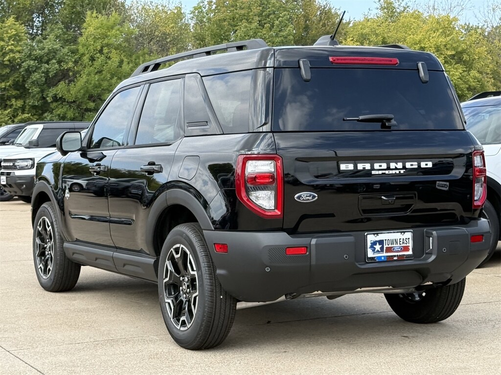 New 2025 Ford Bronco Sport Outer Banks SUV