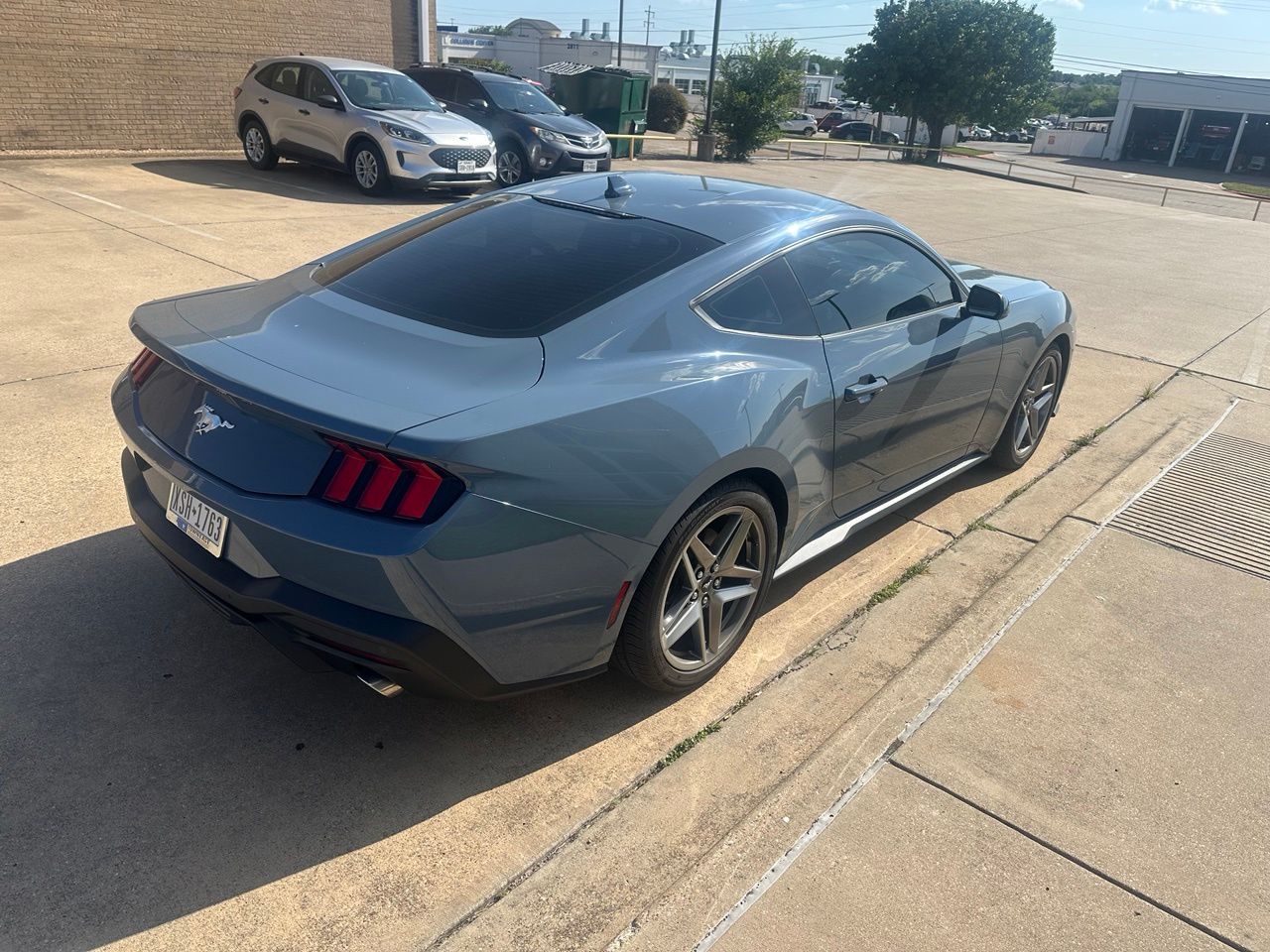 2025 Ford Mustang EcoBoost Fastback's photo
