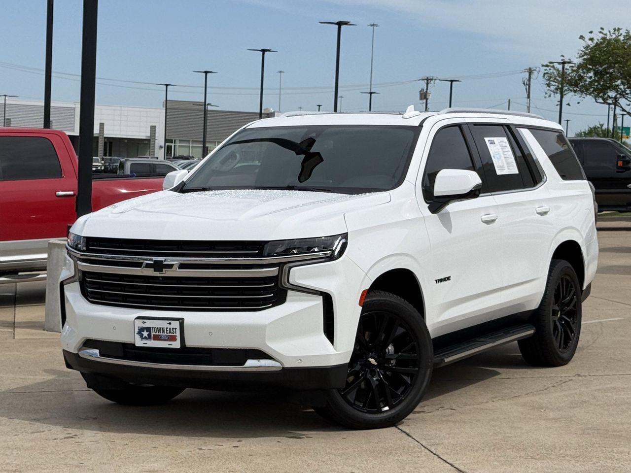 View vehicle photo 2