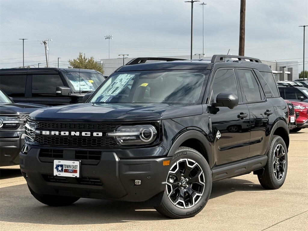 New 2025 Ford Bronco Sport Outer Banks SUV