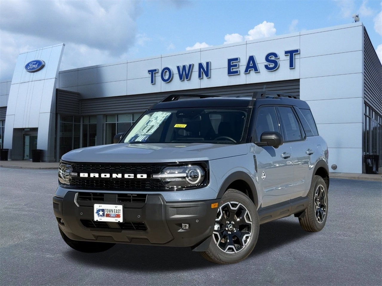 2025 Ford Bronco Sport Outer Banks's photo
