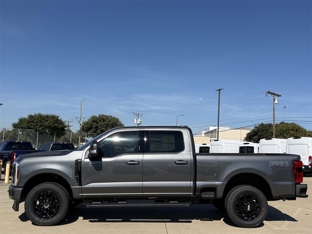New 2026 Ford F-250 XLT Truck Crew Cab