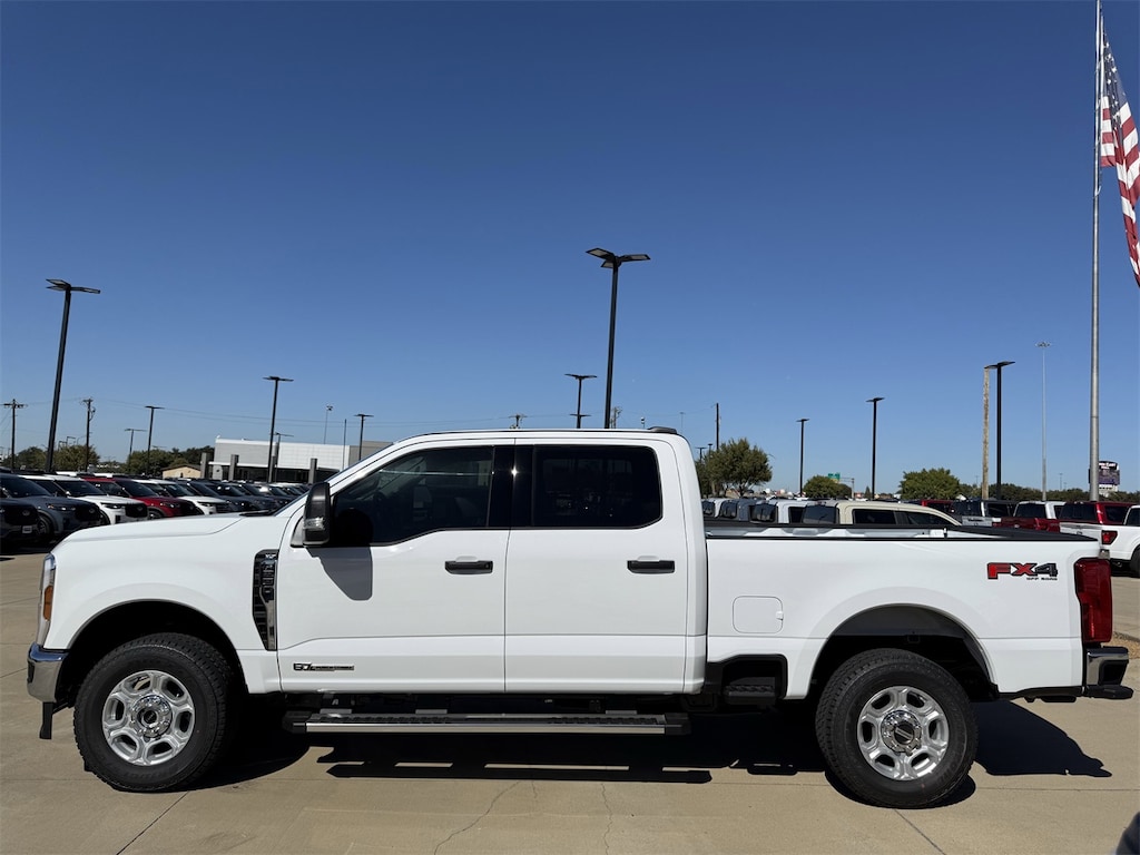 New 2026 Ford F-250 XLT Truck Crew Cab
