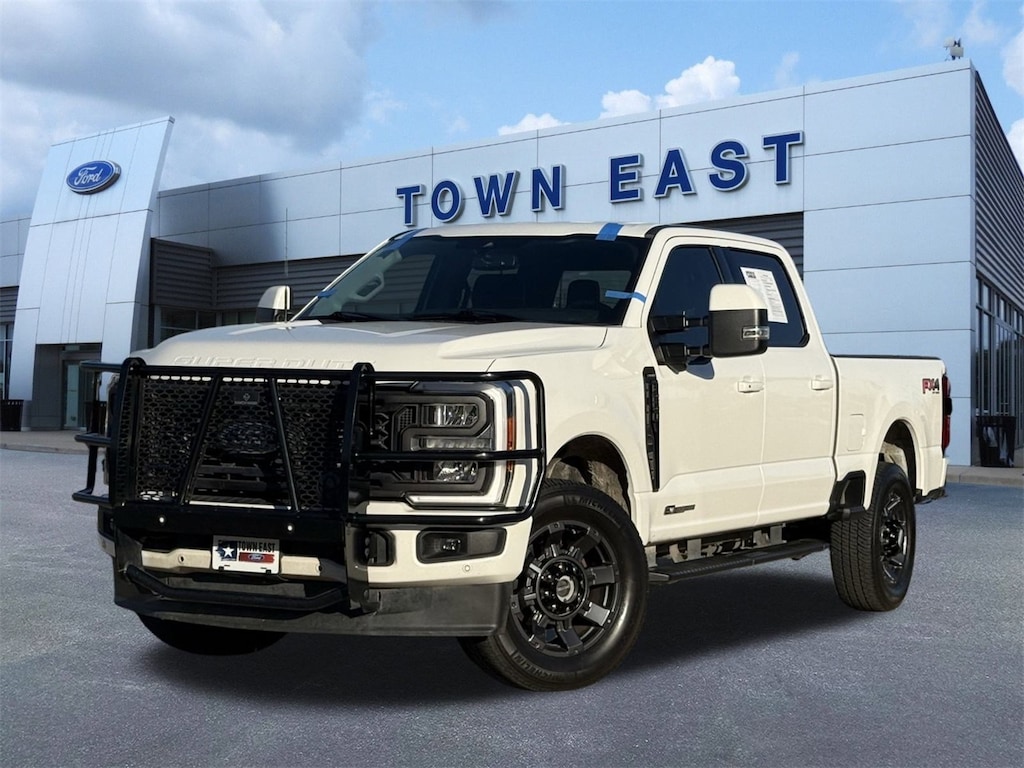 Certified 2023 Ford F-250SD Lariat Truck