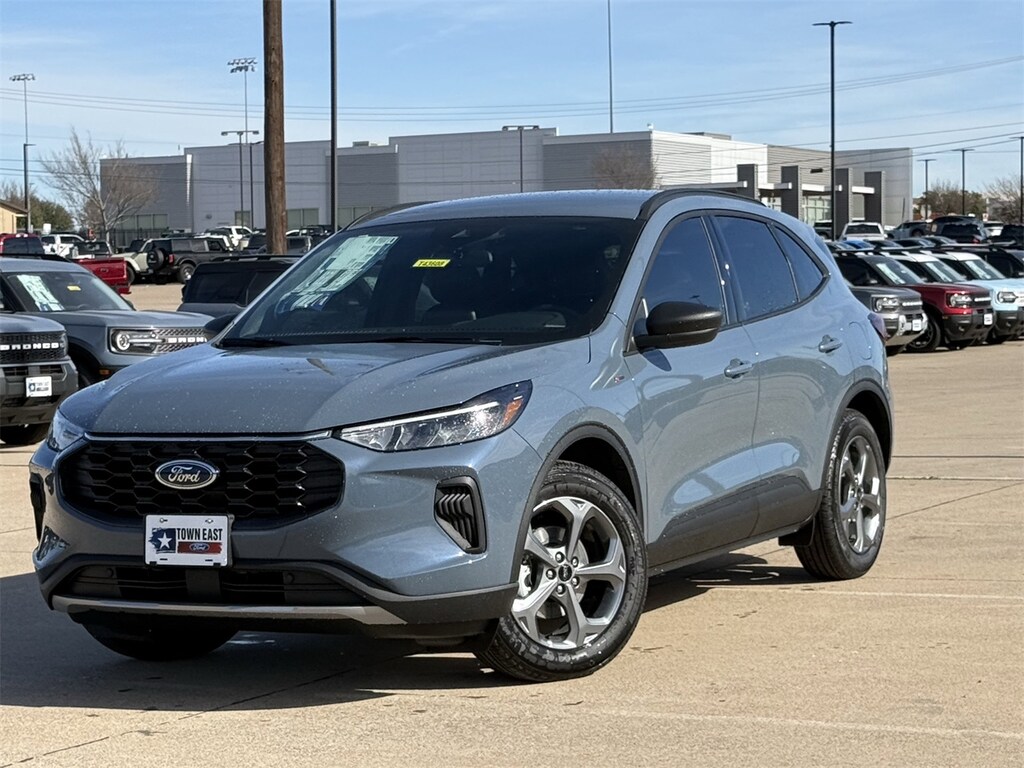 New 2026 Ford Escape ST-Line SUV