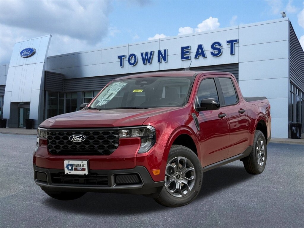 New 2025 Ford Maverick XLT Truck SuperCrew