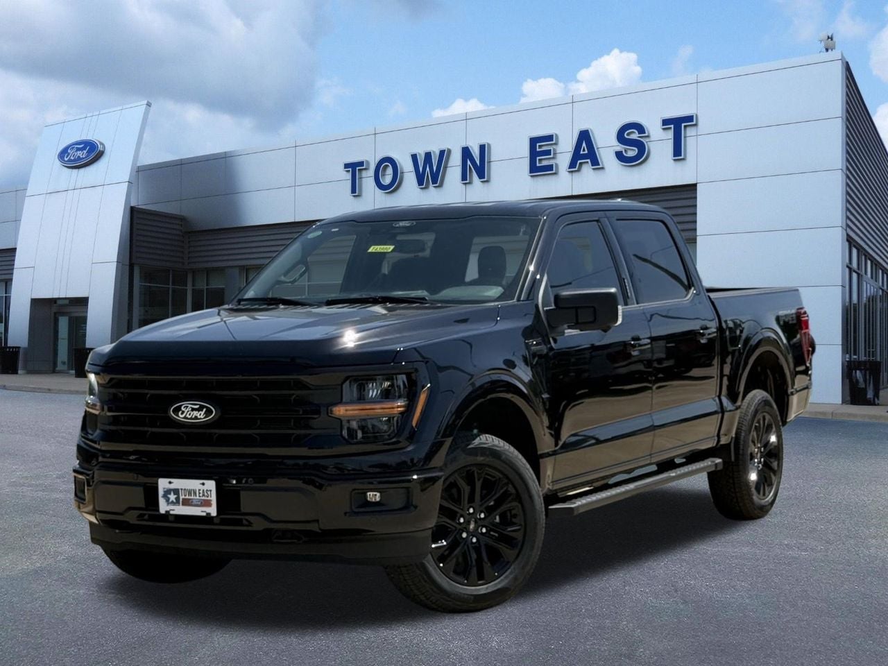 New 2026 Ford F-150 XLT