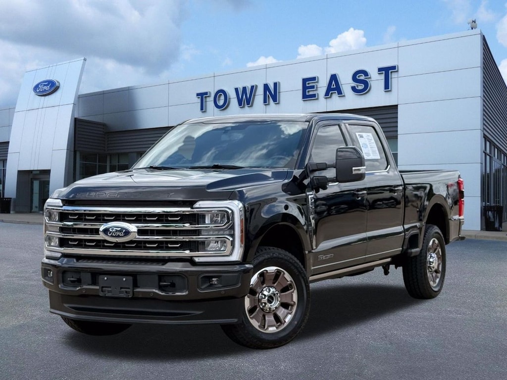 Certified 2025 Ford F-250SD King Ranch Truck