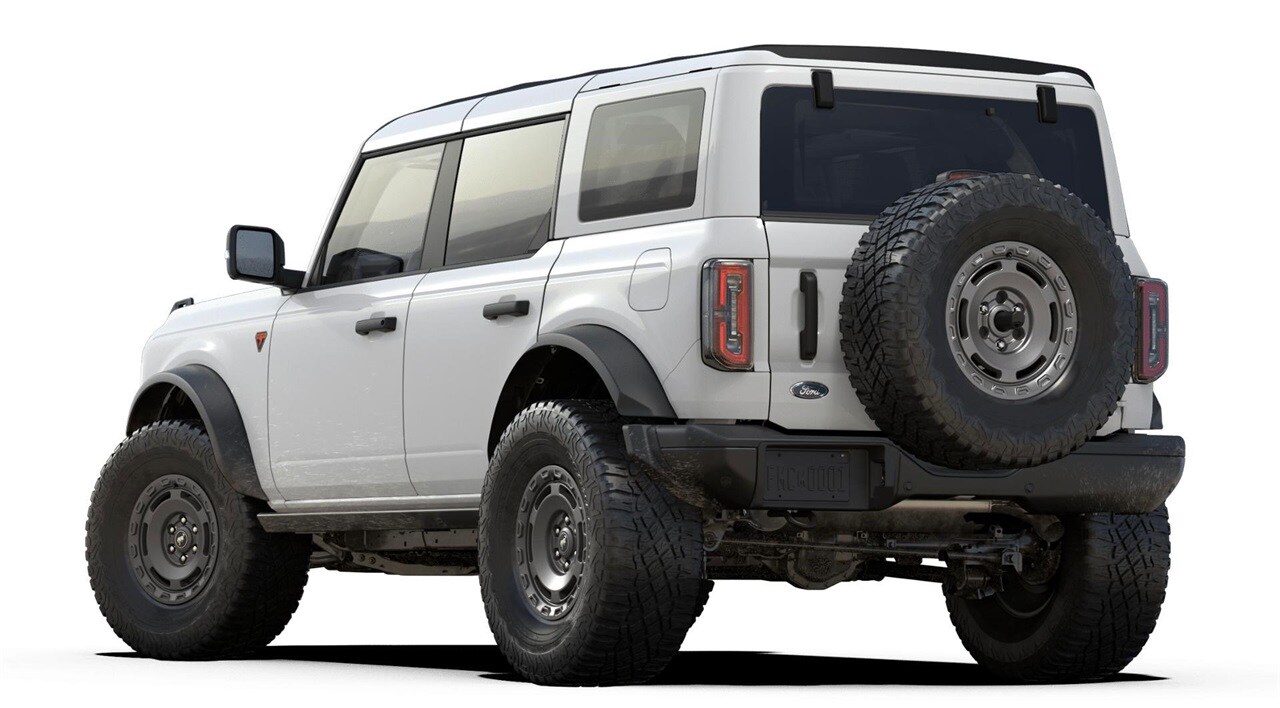 2025 Ford Bronco Badlands photo 2