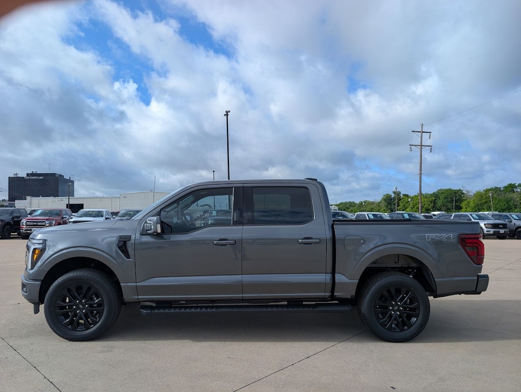 New 2026 Ford F-150 Lariat Truck SuperCrew Cab
