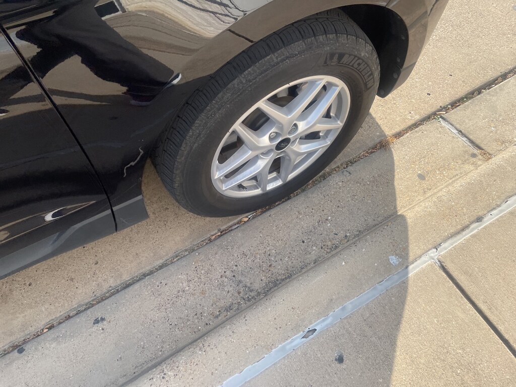 Certified 2024 Ford Edge SEL SUV