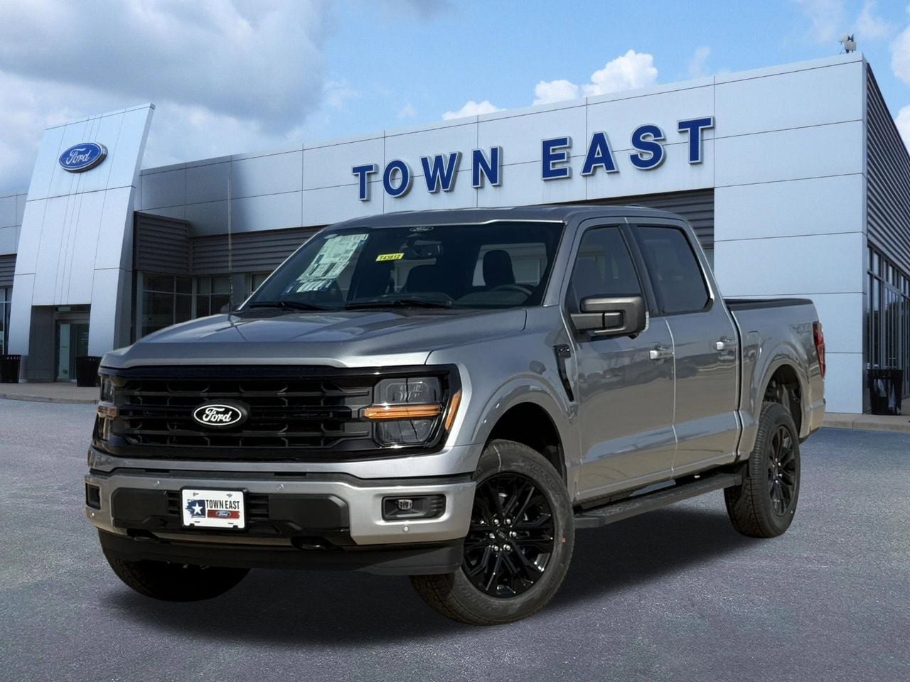 New 2026 Ford F-150 XLT