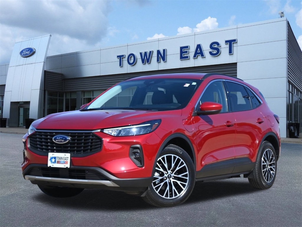 Used 2024 Ford Escape Plug-In Hybrid  SUV