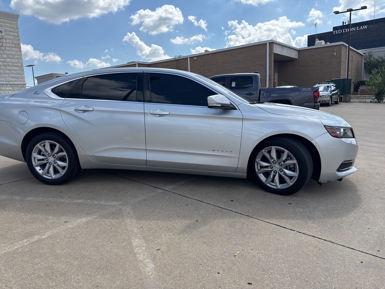 2016 Chevrolet Impala 2LT photo 4