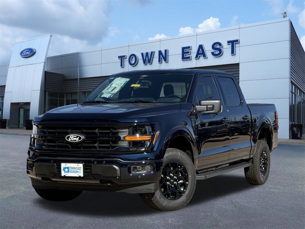 2025 Ford F-150 XLT's photo