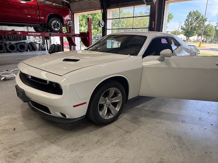 2019 Dodge Challenger SXT Coupe