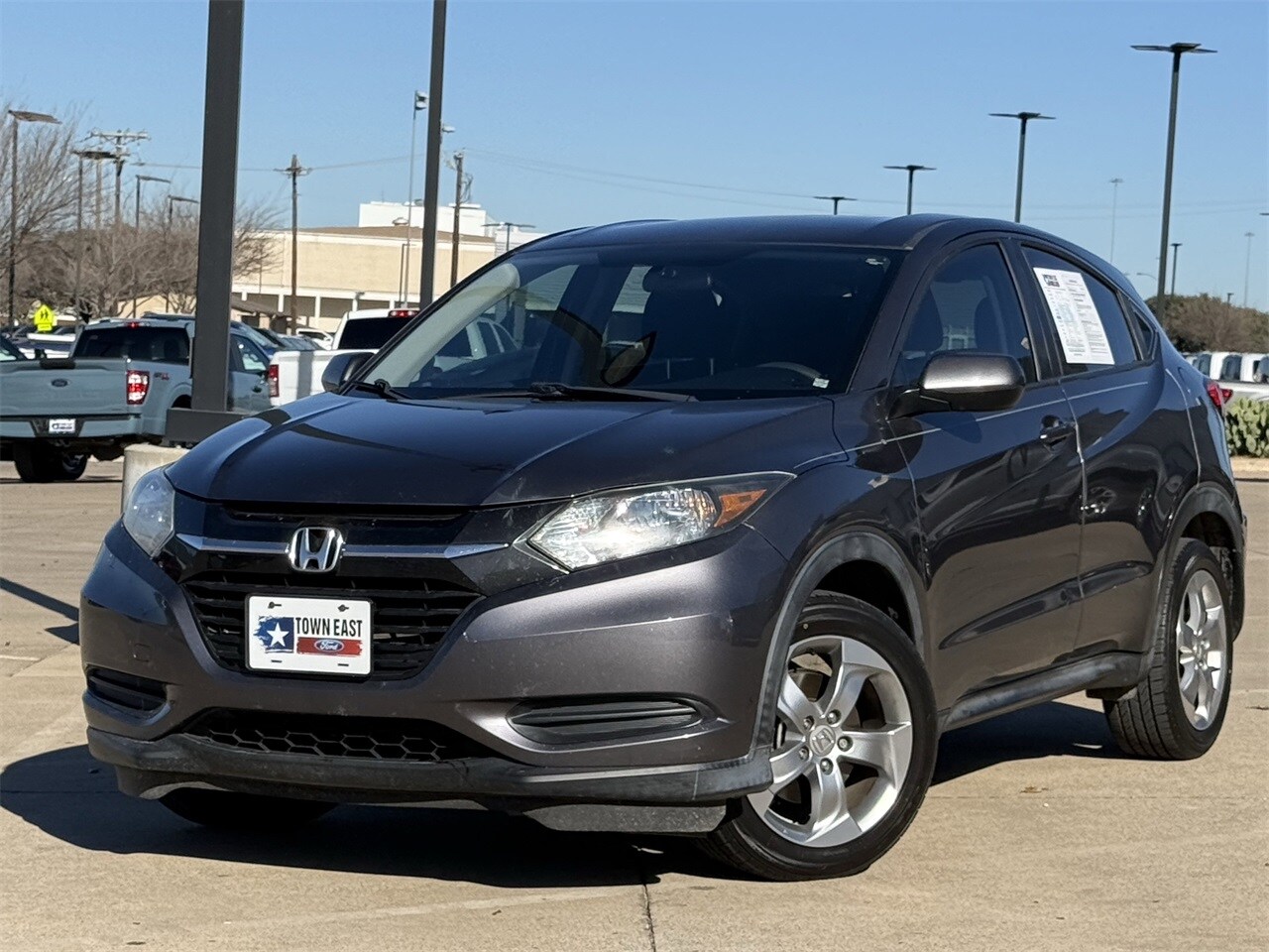 2017 Honda HR-V LX's photo