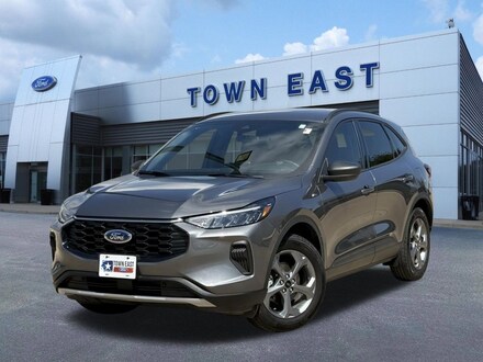 2025 Ford Escape ST-Line SUV