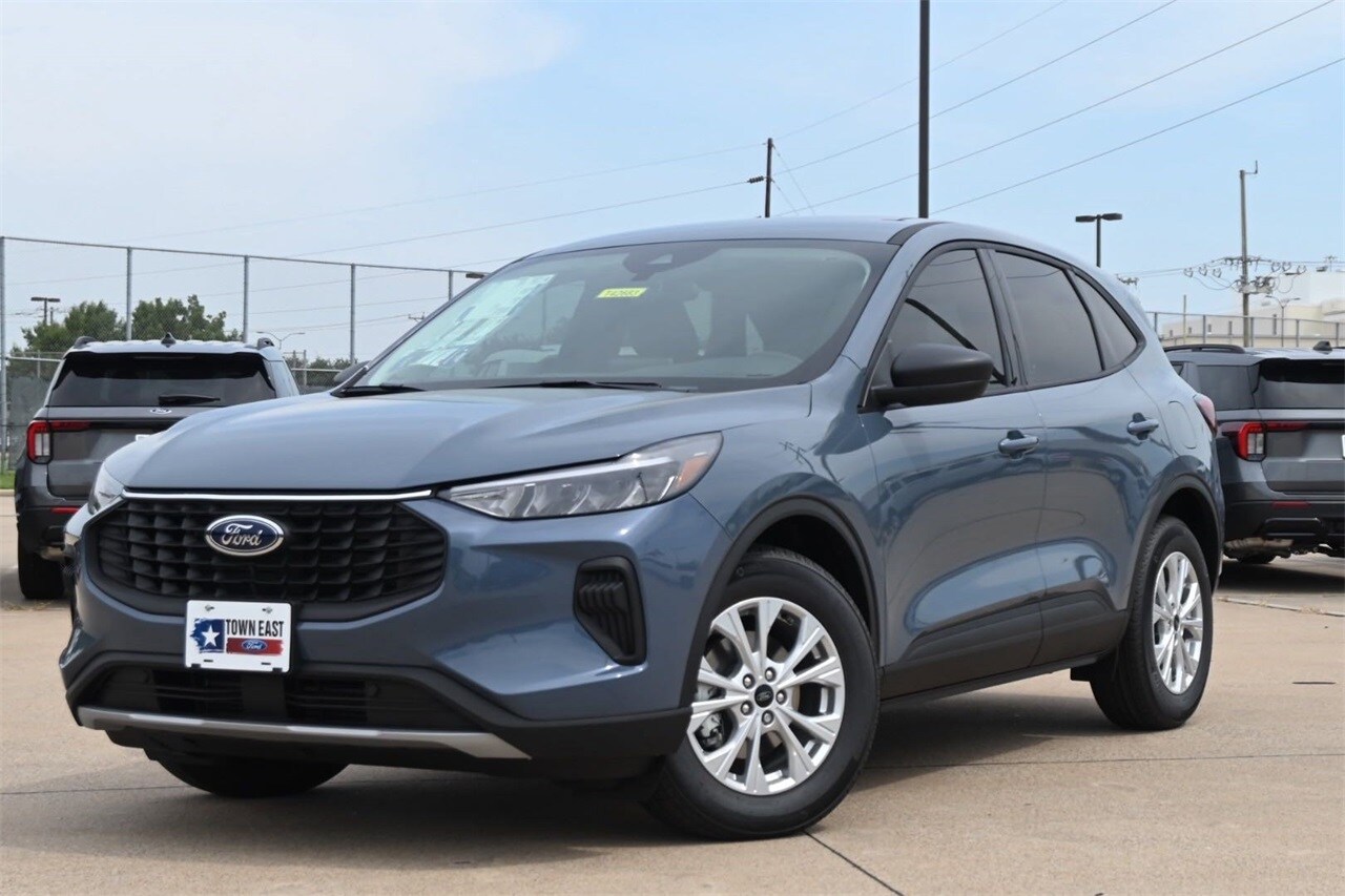 2025 Ford Escape Active photo 2