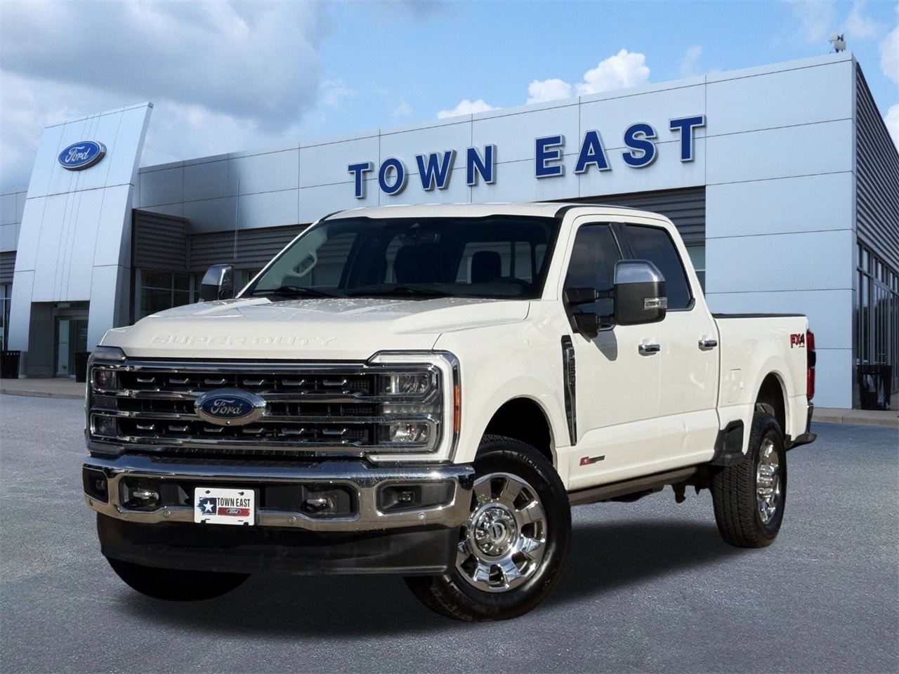 2023 Ford F-350 Super Duty Lariat