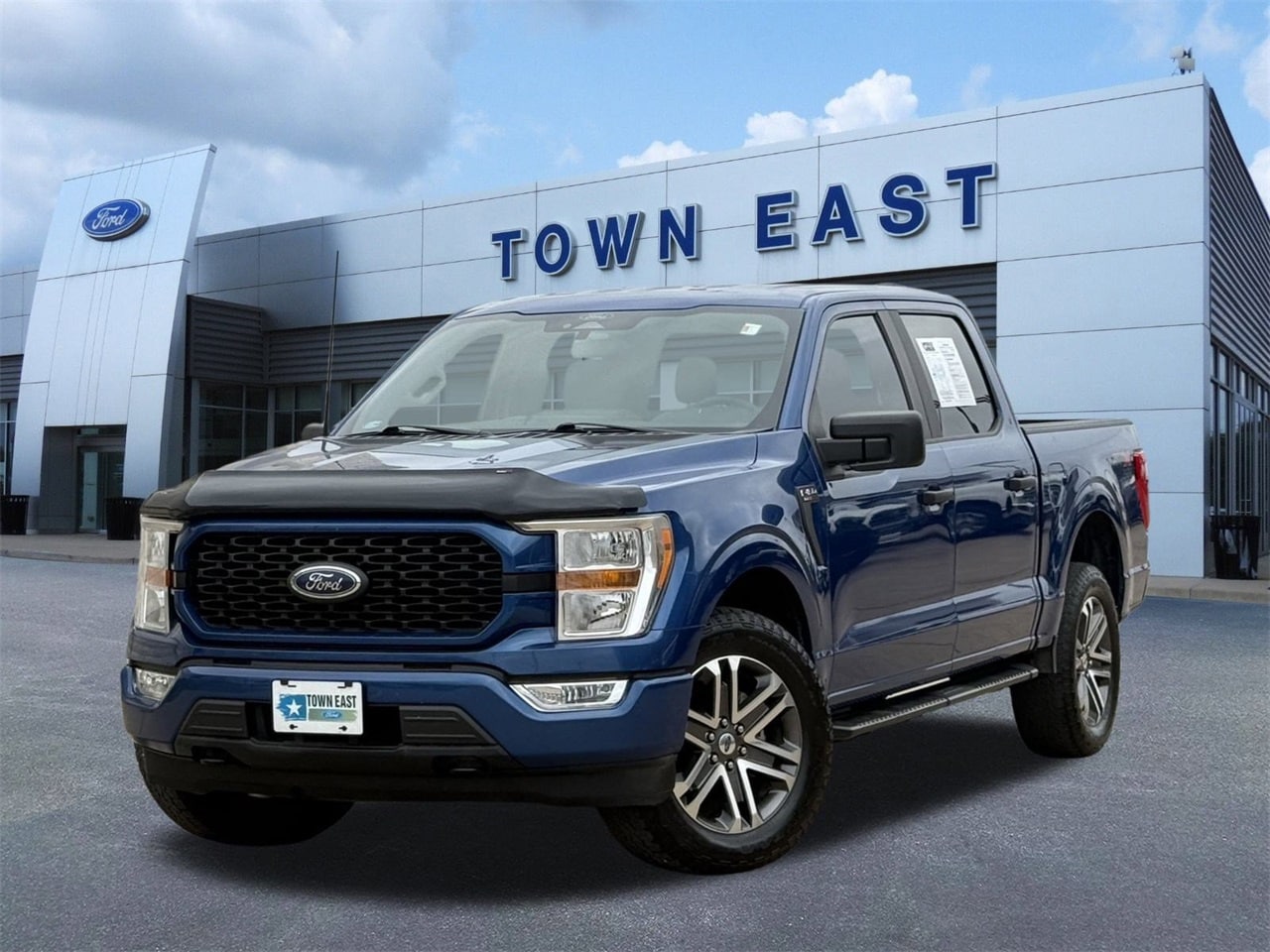 2022 Ford F-150 XL's photo