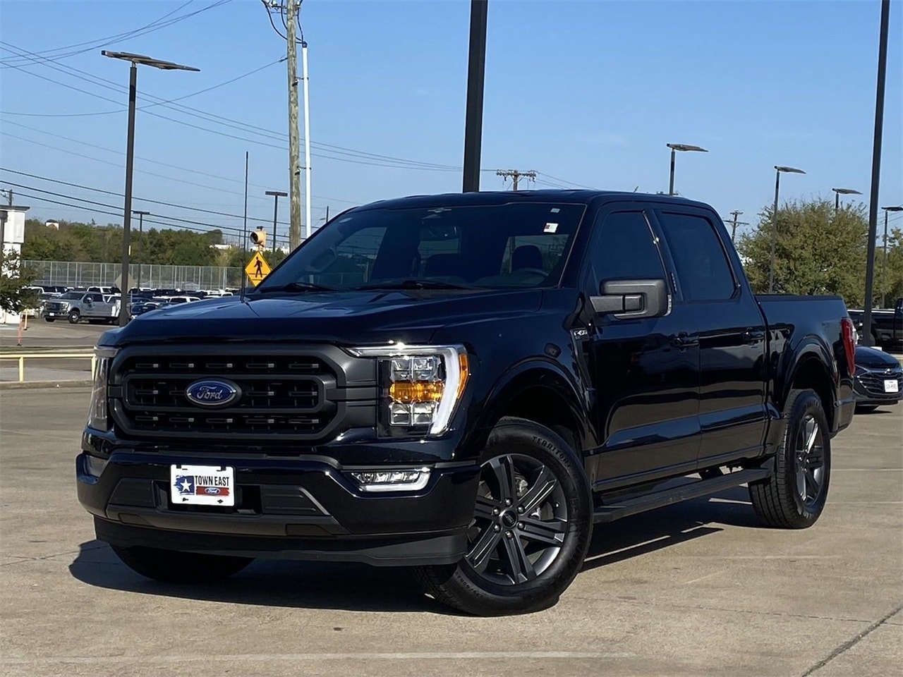 Used 2023 Ford F-150 XLT with VIN 1FTEW1CP7PKD93982 for sale in Mesquite, TX