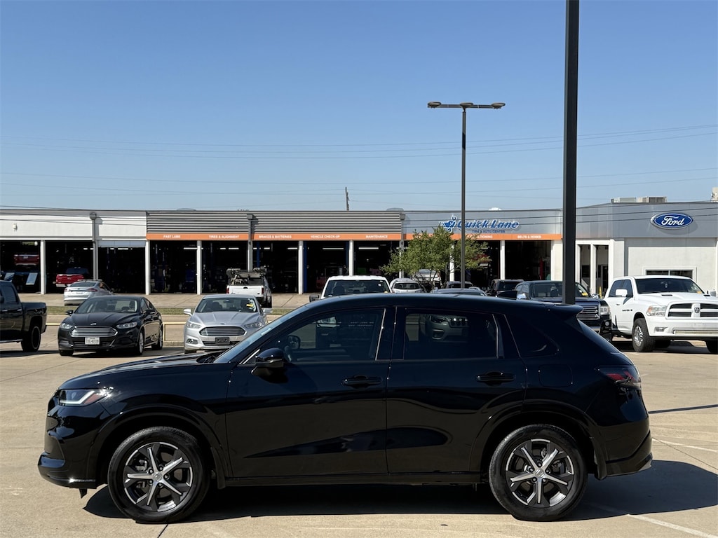Used 2025 Honda HR-V EX-L SUV