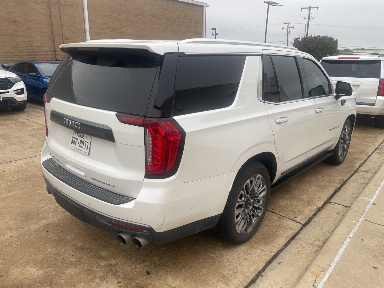 2023 Gmc Yukon Denali Ultimate photo 3