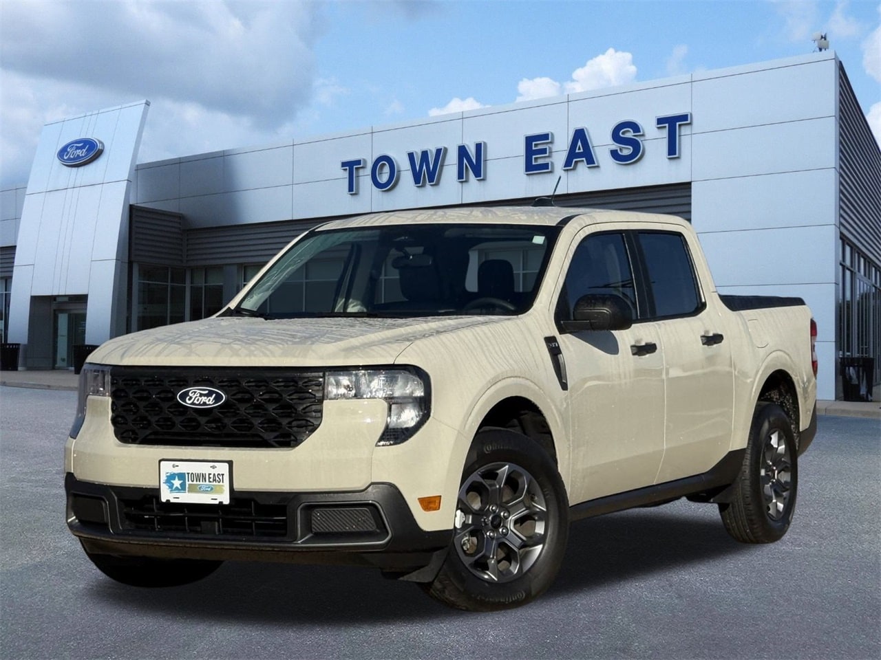 2025 Ford Maverick XLT's photo