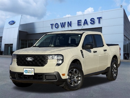 2025 Ford Maverick XLT Truck
