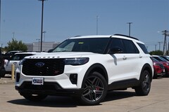 2025 Ford Explorer ST SUV