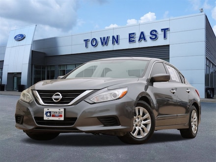 2016 Nissan Altima 2.5 S Sedan