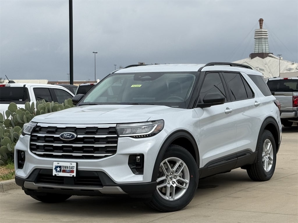 New 2026 Ford Explorer Active SUV