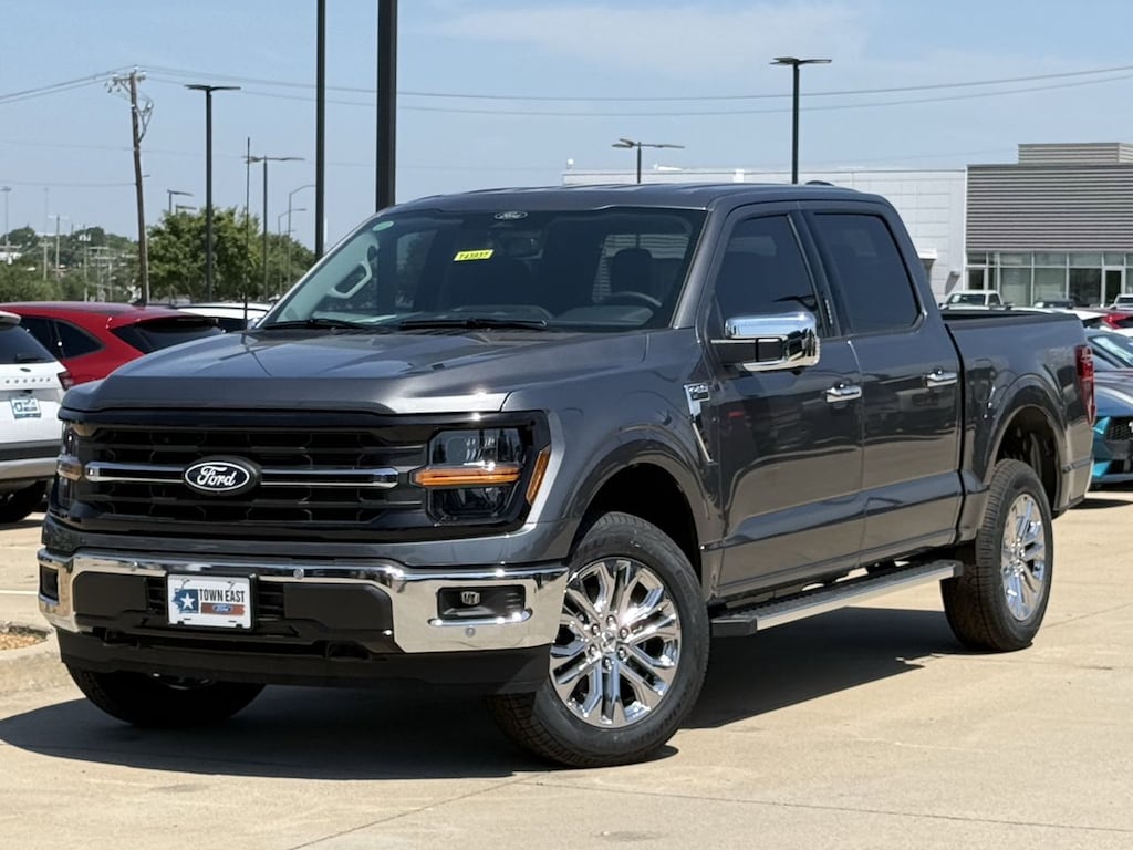 New 2026 Ford F-150 XLT Truck SuperCrew Cab